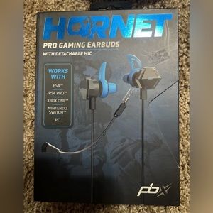 PBX Hornet Pro Gaming Earbuds with Detachable Mic NEW BOXED